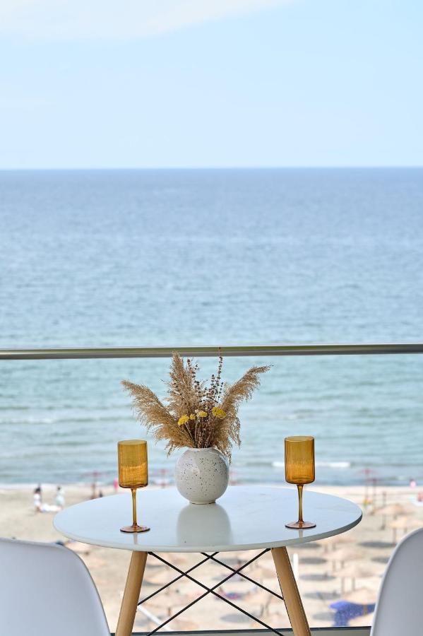 Paradise Sea View 2Bd Apt Spa N Pools Beach Resort Năvodari Exterior foto